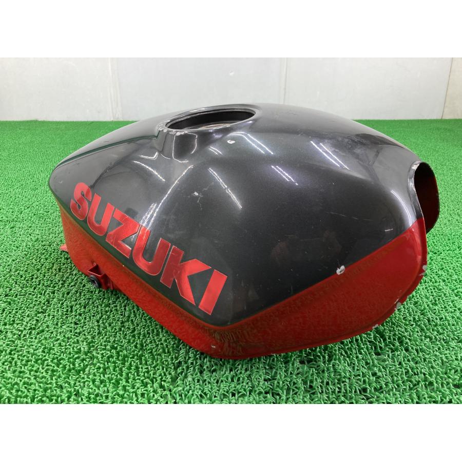 スズキ（SUZUKI） GSX400Sカタナ タンク ガンM/赤 純正 中古 バイク