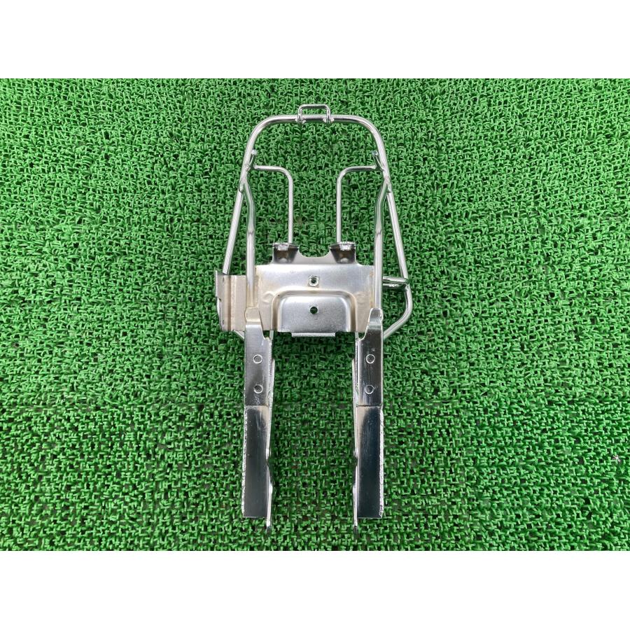 モンキー リアキャリア ホンダ 純正 中古 バイク 部品 新車外し ？2012年式外し AB27-2100*** コケキズ無し 曲がり無し そのまま使える 29 ホンダ（HONDA） モンキー リアキャリア 純正 中古 バイク 部品 新車