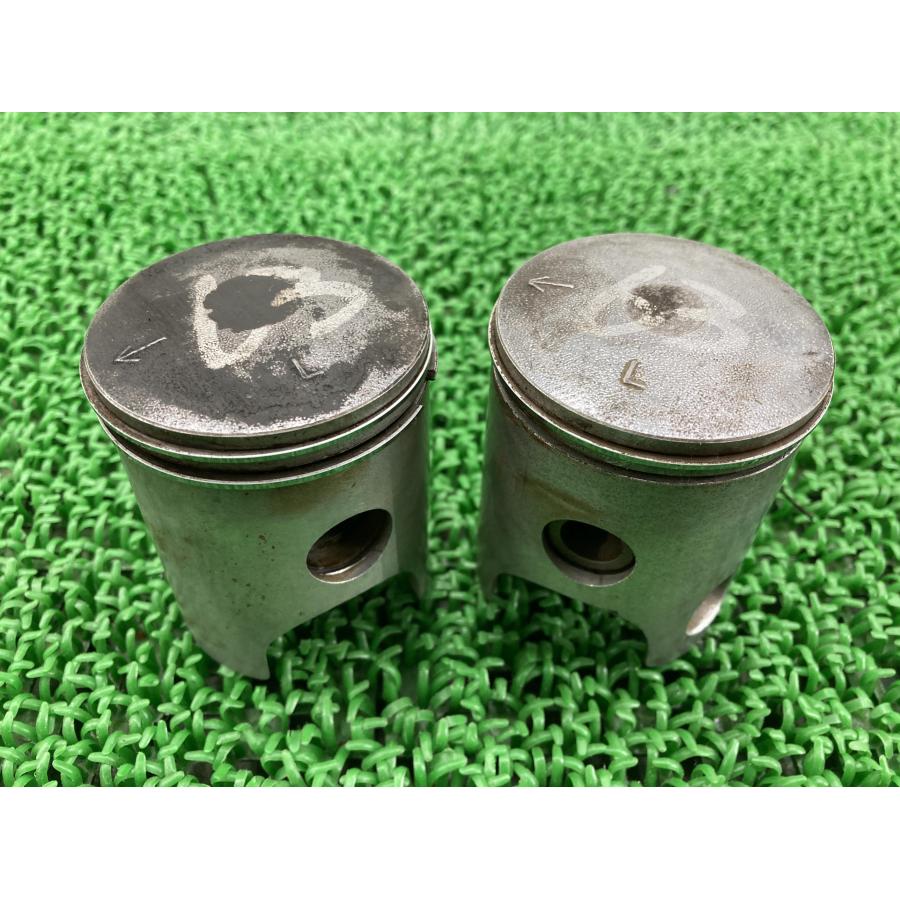 ヤマハ発動機 RZ250 ピストン 4L100 ヤマハ 純正 中古 バイク 部品 4L3