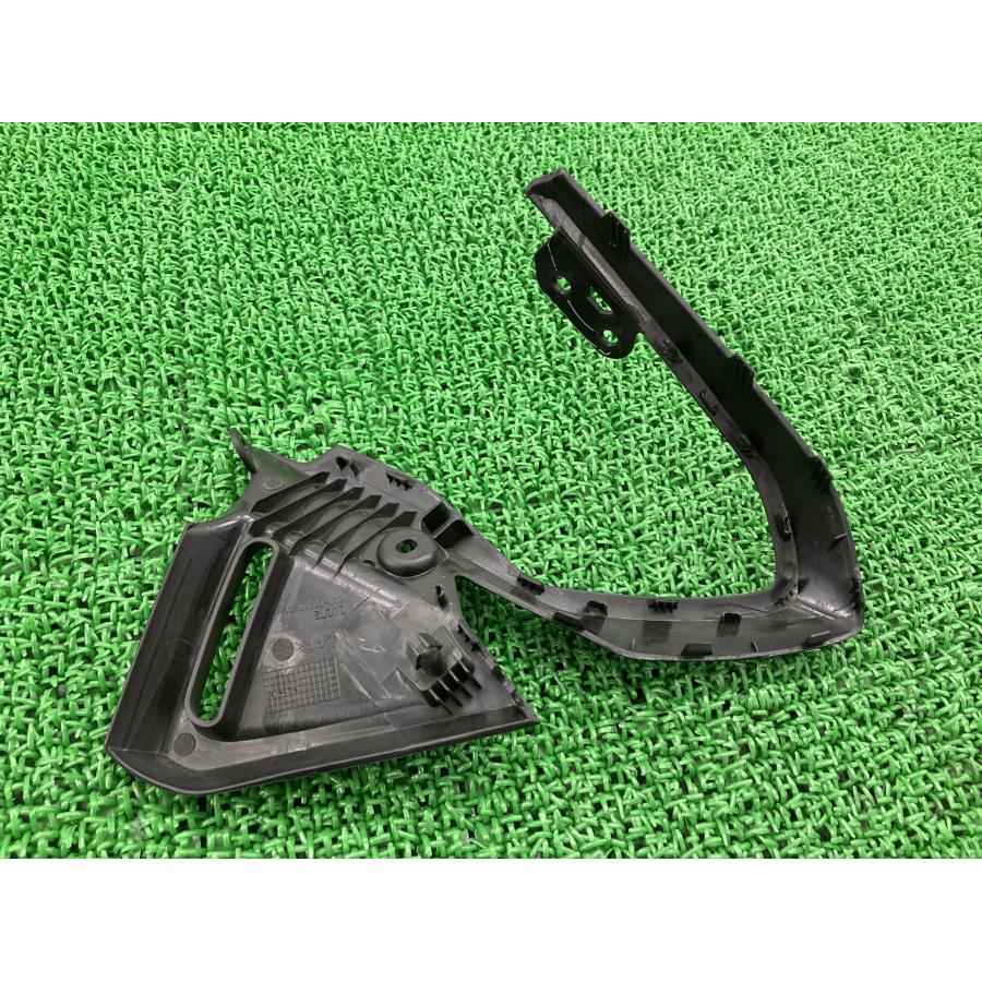 ヤマハ発動機 MT-03 ダクトカバー 右 B9T-F838R-00 ヤマハ 純正 中古