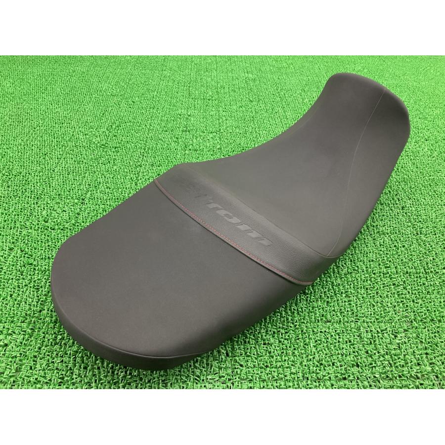 スズキ　Ｖストローム650　純正シート スズキVストローム650純正シート