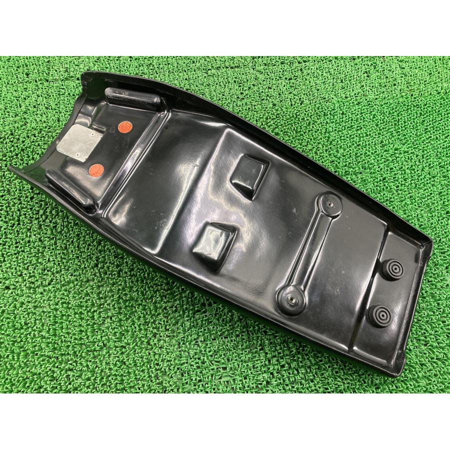 コジマプランニング製TW225 シート 社外 中古 バイク 部品 2007年式