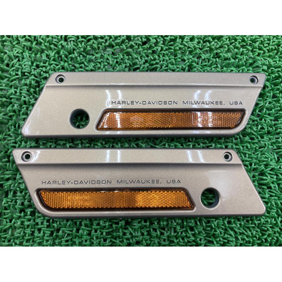FLTRXSE2 サドルバッグラッチ 左右 金 90601-93A/90603-93A ハーレー
