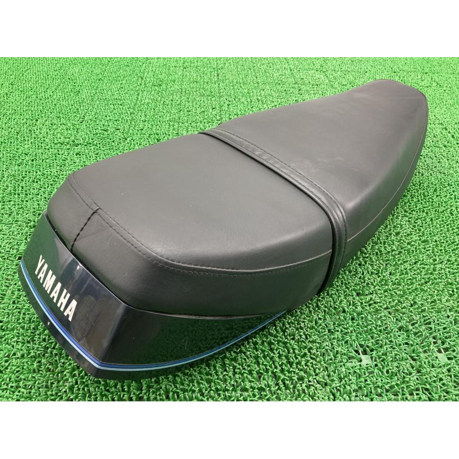 ヤマハ発動機 SR400 シート ヤマハ 純正 中古 バイク 部品 1JR ヤマハ発動機 SR400 シート ヤマハ 純正 中古 バイク 部品 1JR