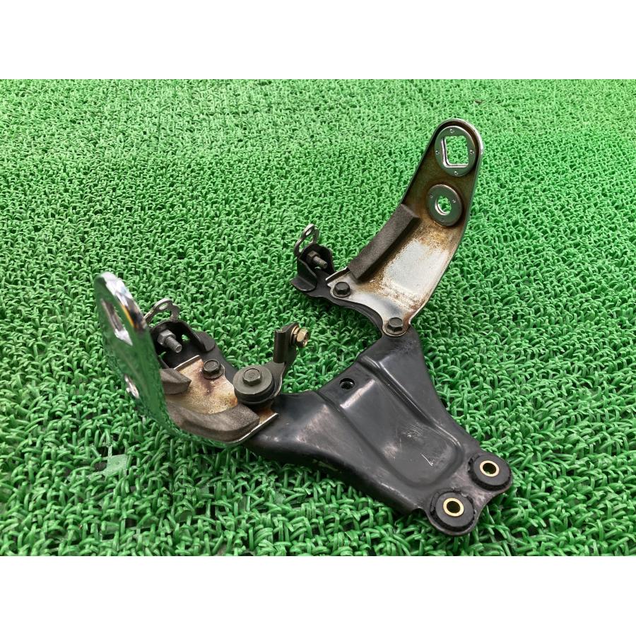 ヤマハ発動機 SR400 ヘッドライトステー ヤマハ 純正 中古 ヤマハ発動機 SR400 ヘッドライトステー ヤマハ 純正 中古