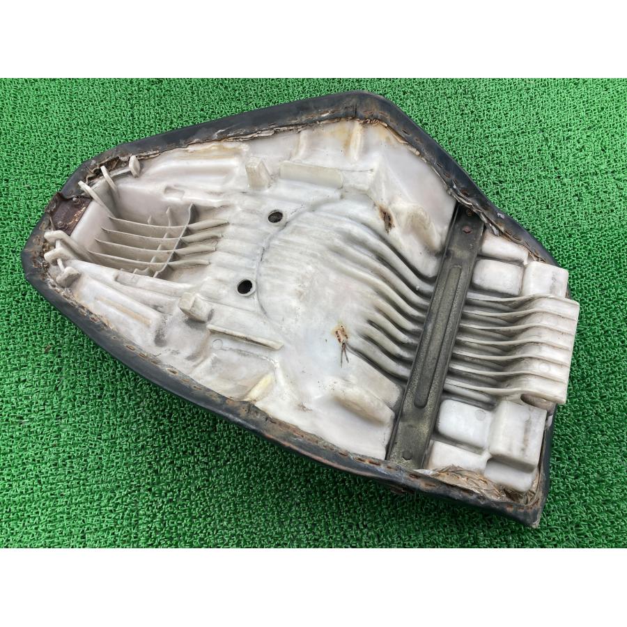 ホンダ（HONDA） フュージョン シート KS4 純正 中古 バイク 部品 MF02