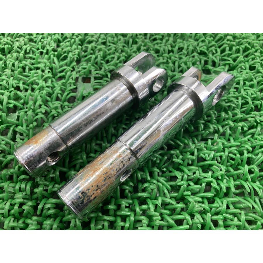 XL1200X ステップ ハーレー 純正 バイク 部品 メインステップ スポーツスター フォーティーエイト 曲がり無し 品薄 希少品 【中古】 78 XL1200X ステップホルダー 左右 ハーレー 純正 中古 フォーティー