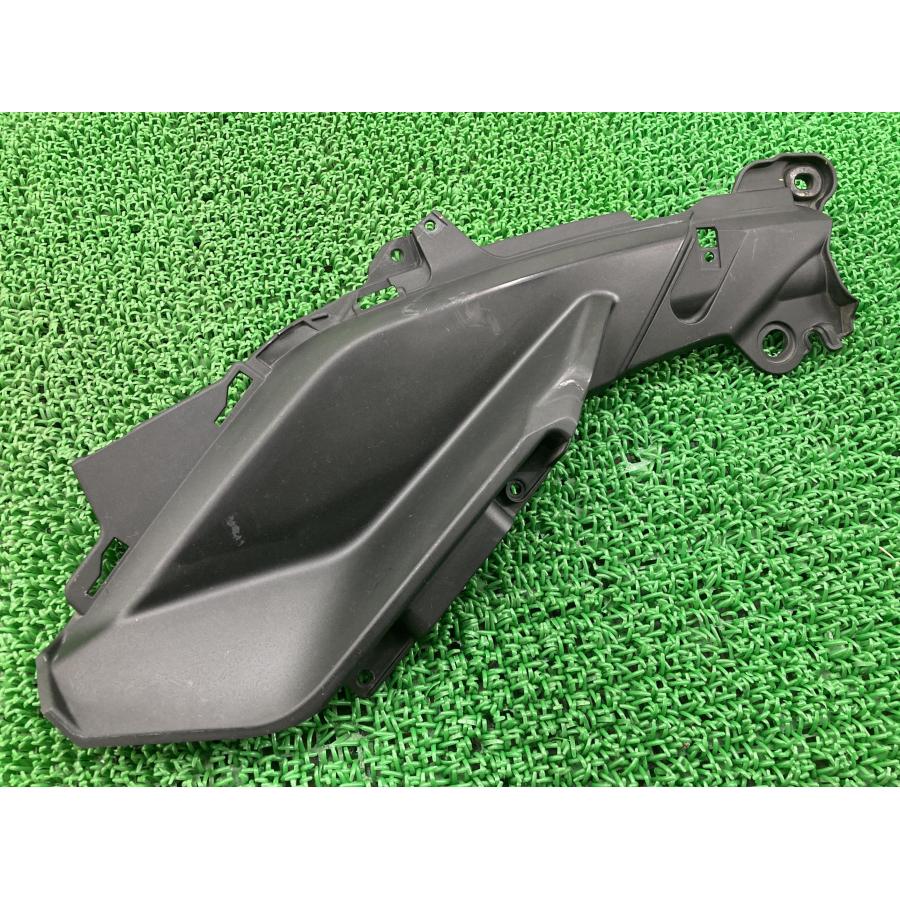 ヤマハ発動機 YZF-R3 サイドカウル 左 1WD ヤマハ 純正 中古 バイク