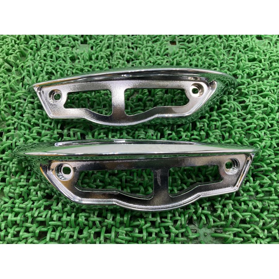 ボンネビルT120 タンクエンブレム 左右 トライアンフ(TRIUMPH) 純正