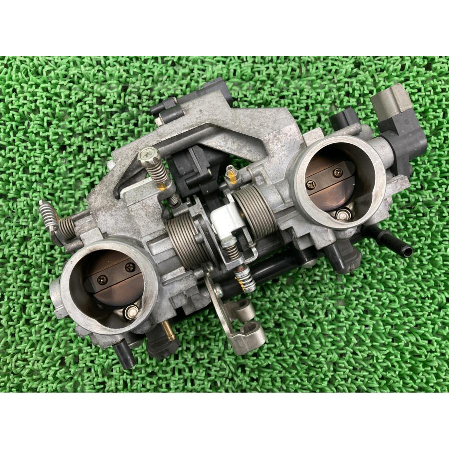 カワサキ（Kawasaki） W800 スロットルボディ T038 ABA0 純正 中古 
