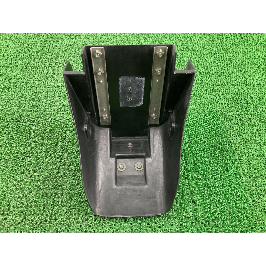カワサキ（Kawasaki） ゼファー750 リアフェンダー 35023-1544 純正