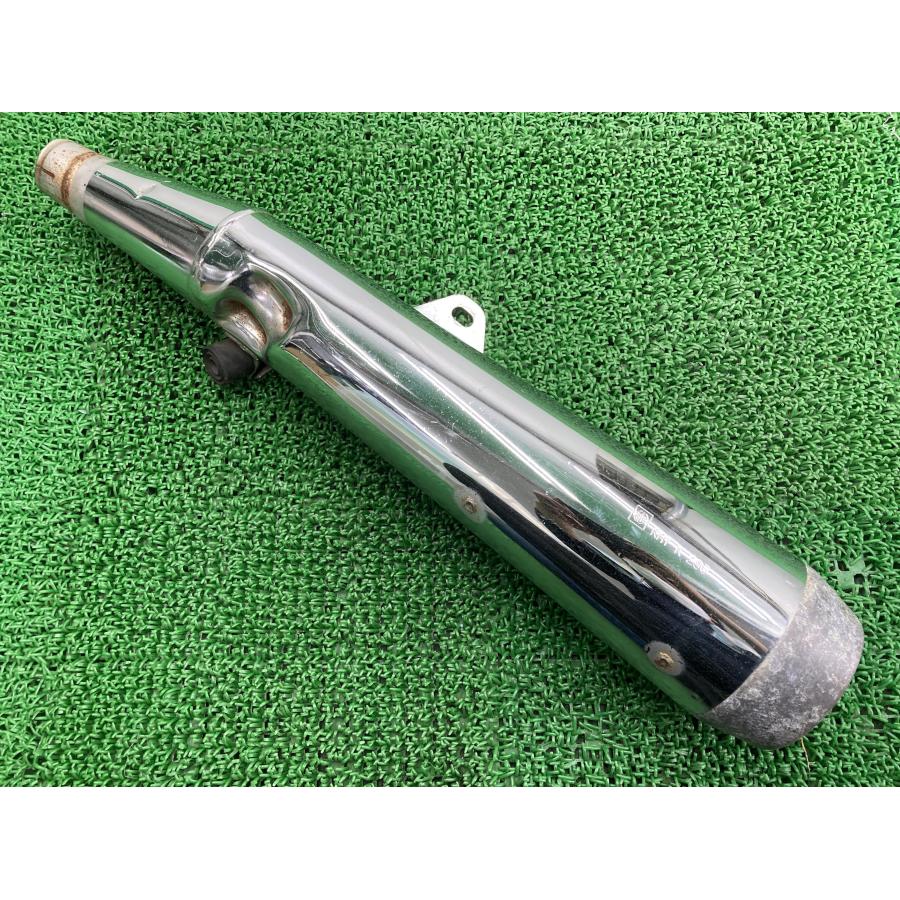 ゼファー1100 サイレンサーマフラー 左右 K296 カワサキ 純正 バイク 部品 ZR1100A コケキズ無し 品薄 希少品 【中古】 31 カワサキ（Kawasaki） ゼファー1100 サイレンサーマフラー 左 K296