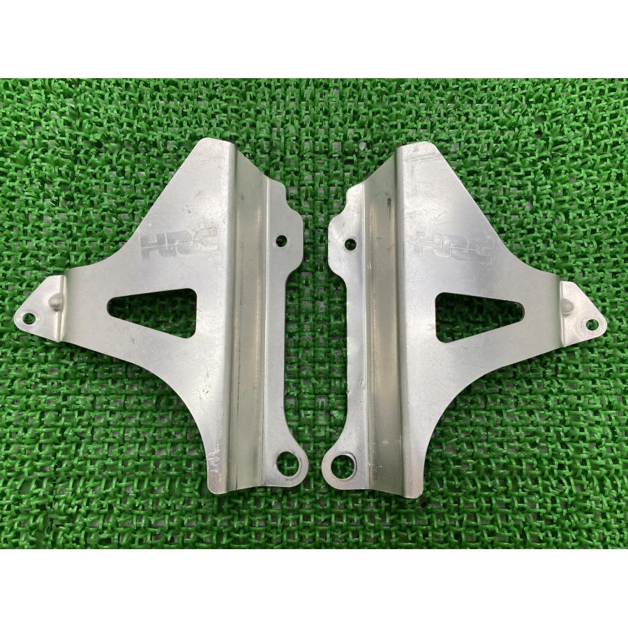 CRF250R ラジエーターブレース 左右 ホンダ 純正 バイク 部品 HRC ラジエーターカバー CRF450R 10-12年 車検 Genuine 【中古】 26 ホンダ（HONDA） CRF250R ラジエーターブレース 左右 純正 中古 バイク