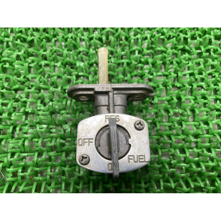 ヤマハ発動機 TW200 フューエルコック ヤマハ 純正 中古 バイク 部品