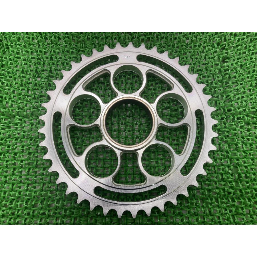 モンスターS2R1000 リアスプロケット 49421051C ドゥカティ 純正 新品 バイク 部品 未使用品 41T 曲がり無し 車検 Genuine 74 モンスターS2R1000 リアスプロケット 49421051C 在庫有 即納