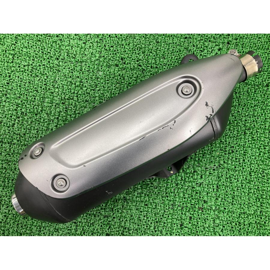 ランナーST200 サイレンサーマフラー 10744 ピアジオ 純正 ジレラ コケキズ無し 機能的問題なし そのまま使える 【中古】 38 ランナーST200 サイレンサーマフラー 10744 ピアジオ 純正 中古 バイク