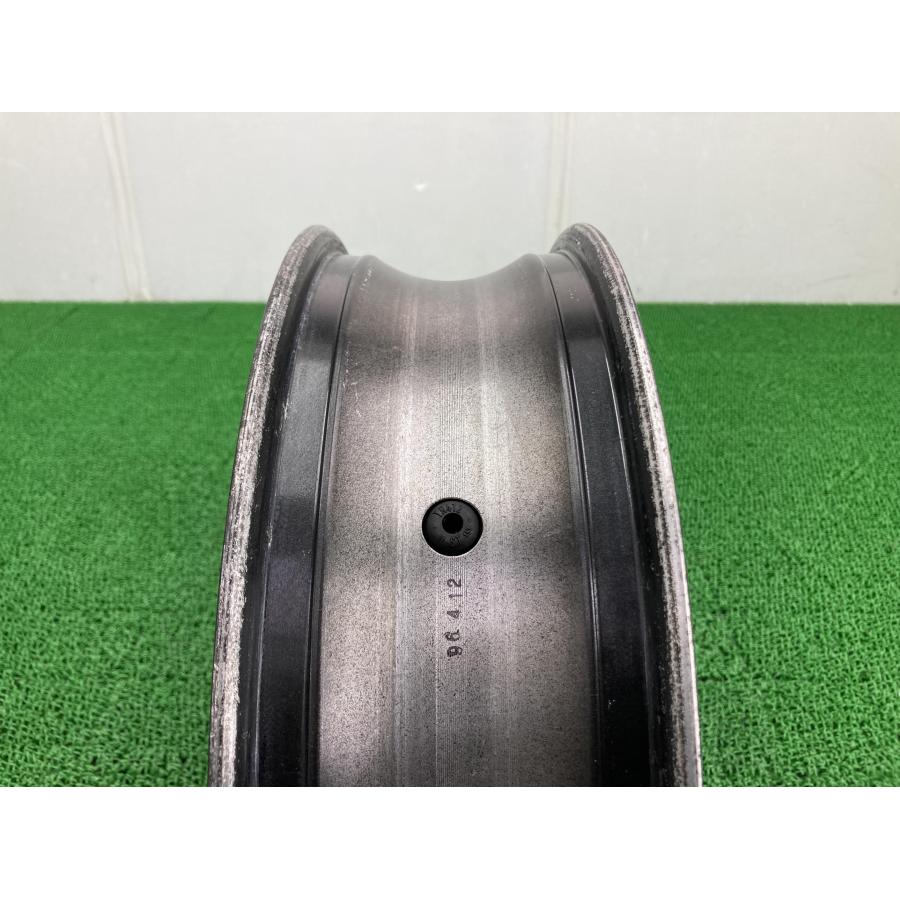スズキ（SUZUKI） RF400R リアホイール 黒 BJW 純正 中古 バイク 部品