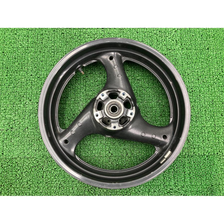 スズキ（SUZUKI） RF400R リアホイール 黒 BJW 純正 中古 バイク 部品