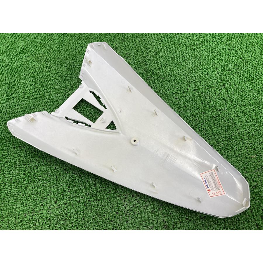 GSR125 フロントカバー 白/青 48111-09H00 スズキ 純正 新品 バイク