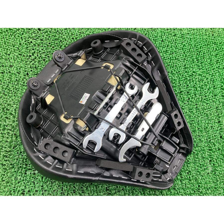 ホンダ（HONDA） レブル250 フロントシート K87 純正 中古 バイク 部品