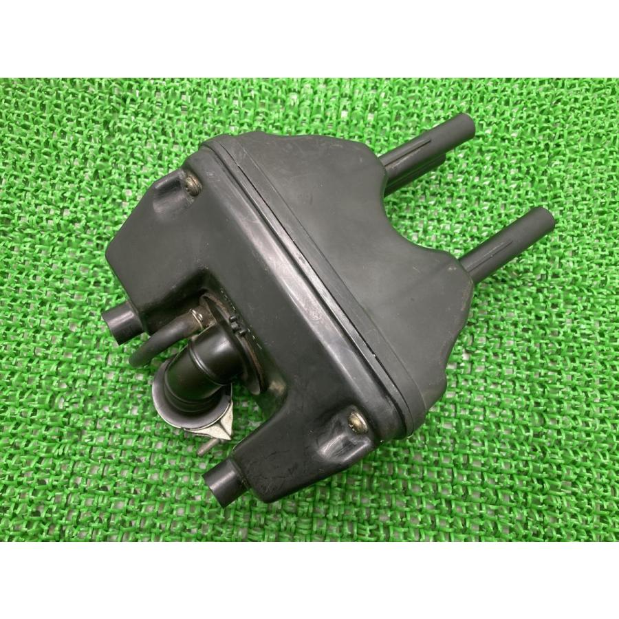 スーパーカブ50 エアクリーナーボックス Gbj ホンダ 純正 中古 バイク 部品 01 穴あけ加工済み そのまま使える カスタム素材に ティーエスパーツ 通販 Yahoo ショッピング