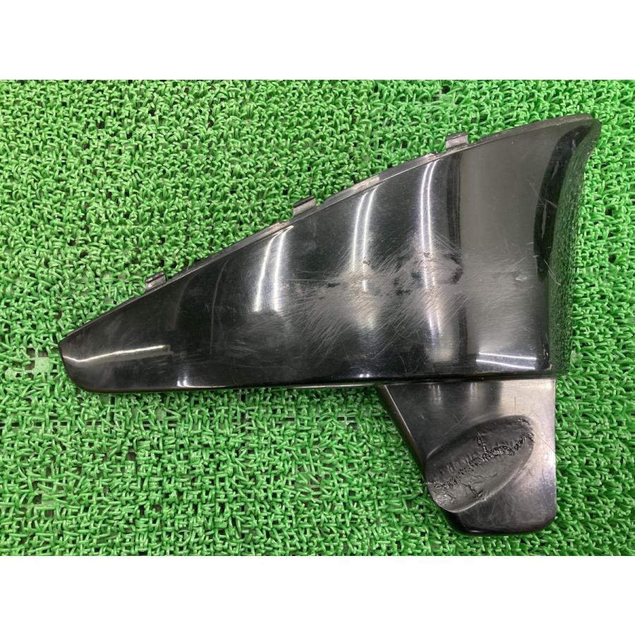 ホンダ（HONDA） スティード400VLX サイドカバー 右 黒 83600-MR1-0100