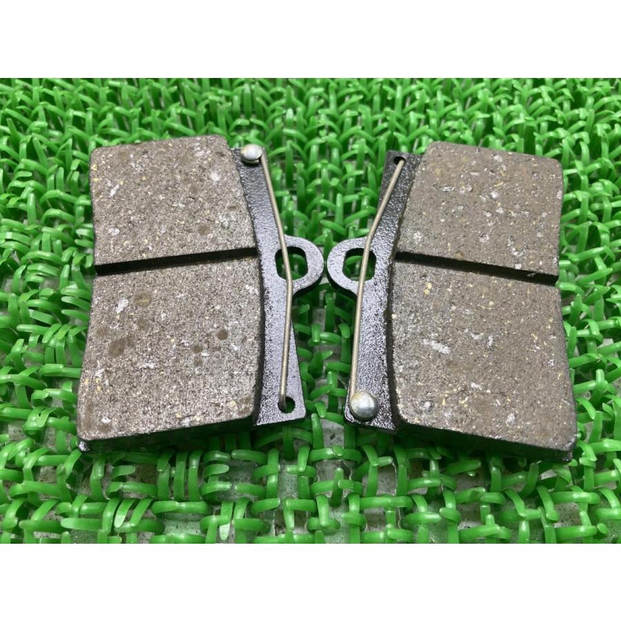 888 ブレーキパッド 61340041A ドゥカティ 純正 新品 バイク 部品 未使用 851 907IE 割れ欠け無し 修復素材に 車検 Genuine 88 888 ブレーキパッド 61340041A 在庫有 即納 ドゥカティ 純正 新品