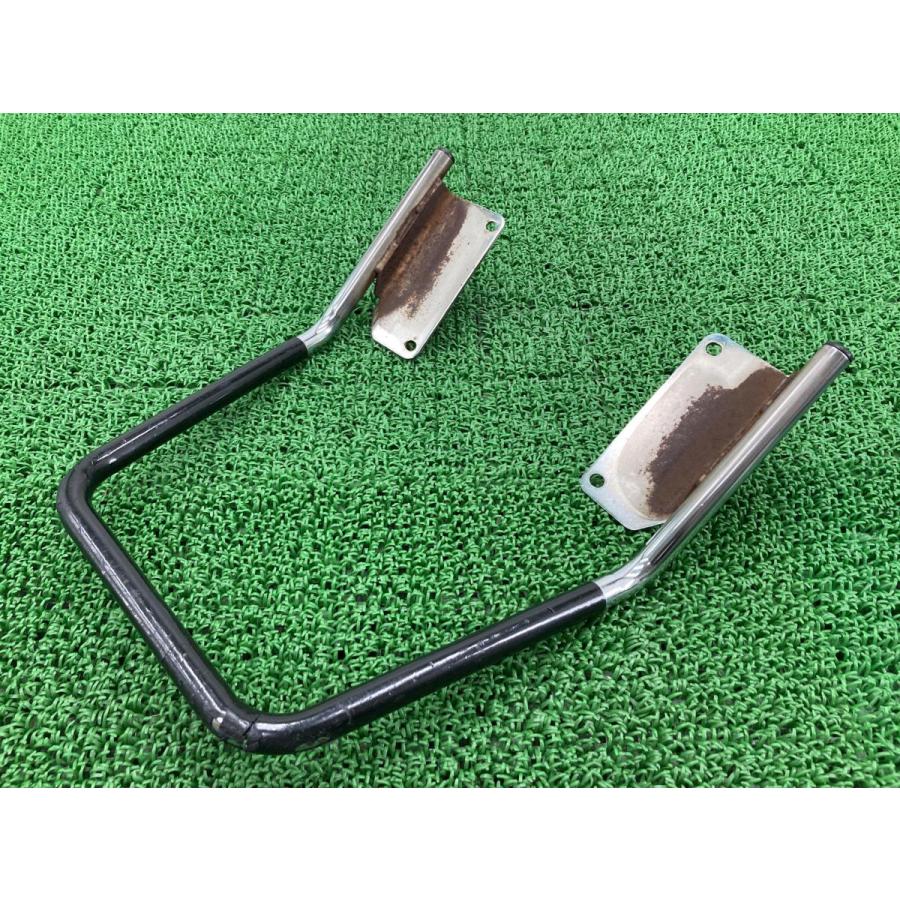 ZRX400 グラブバー ZR400E-332*** 社外 バイク 部品 ZR400E コケキズ無し 曲がり無し そのまま使える 【中古】 8 ZRX400 グラブバー ZR400E-332*** 社外 中古 バイク 部品 ZR400E