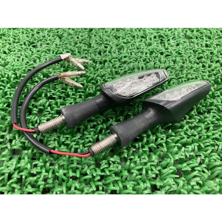 キジマ製 ウインカー 左右 社外 中古 バイク 部品 TRL2タイプ LEDウインカー 12V1.2W クリアレンズ 88の画像