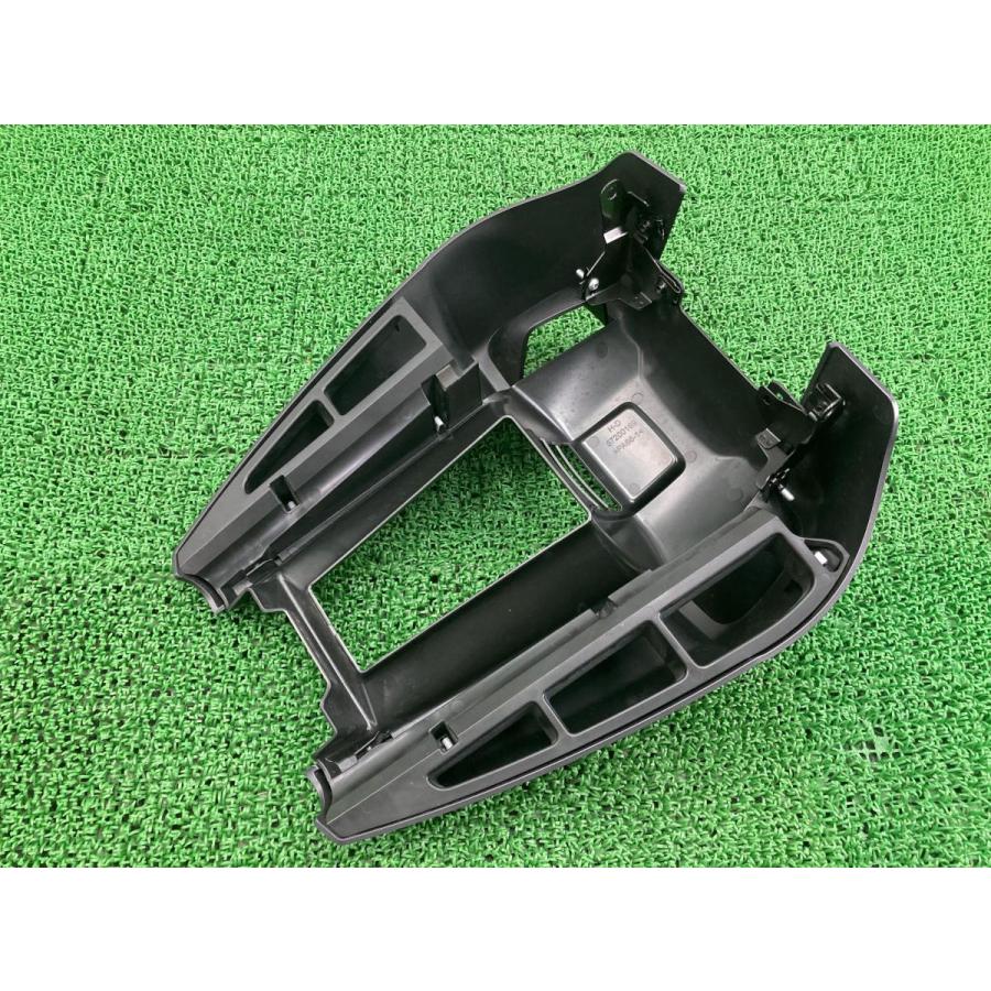 ソフテイルFXDR114 ロアカウルマットB 57200169 ハーレー 純正 中古