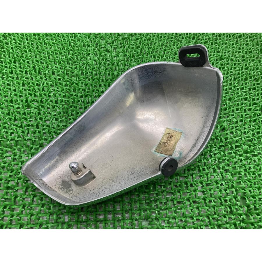 スズキ（SUZUKI） イナズマ400 エアクリーナーカバー 左 純正 中古