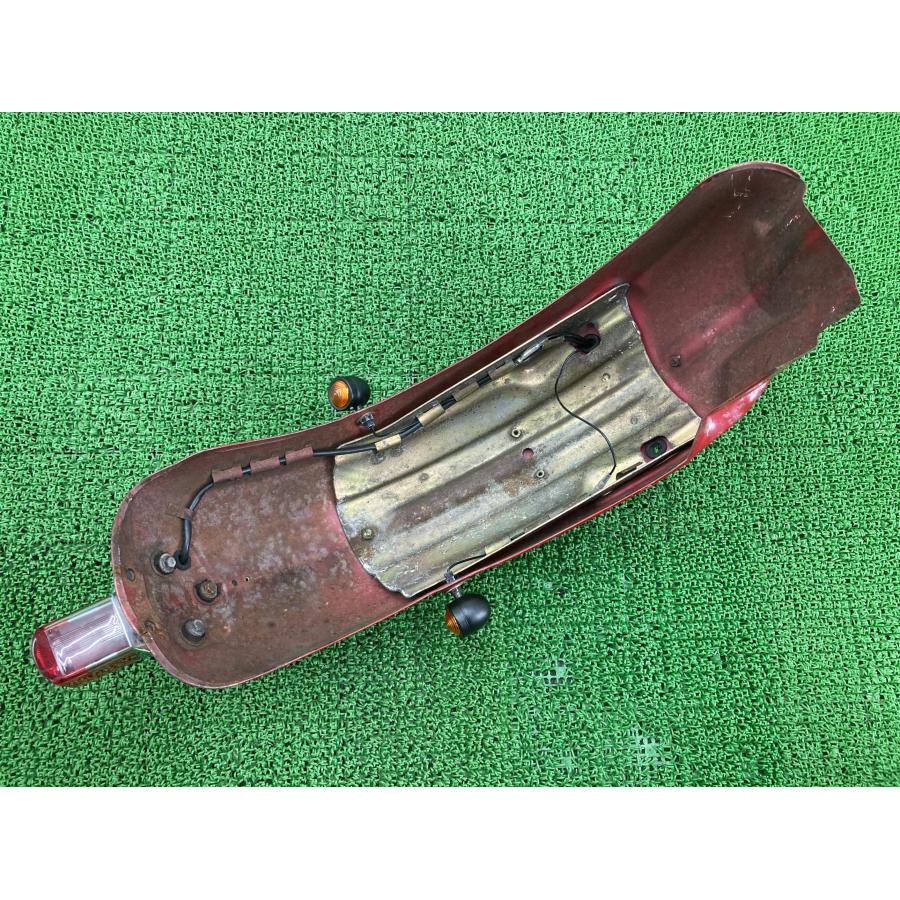 ヤマハ発動機 ビラーゴ250 リアフェンダー 赤M/クリーム 3DM ヤマハ
