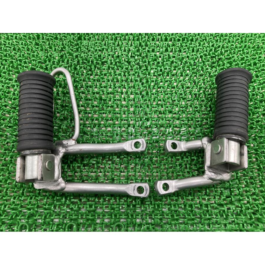 カワサキ（Kawasaki） KLX125 タンデムステップ 左右 純正 中古 バイク