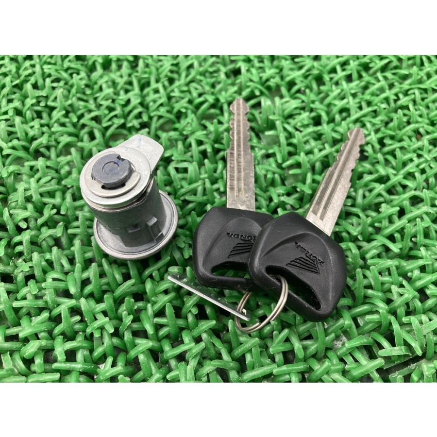 ホンダ（HONDA） レブル250 シートロック 純正 中古 バイク 部品