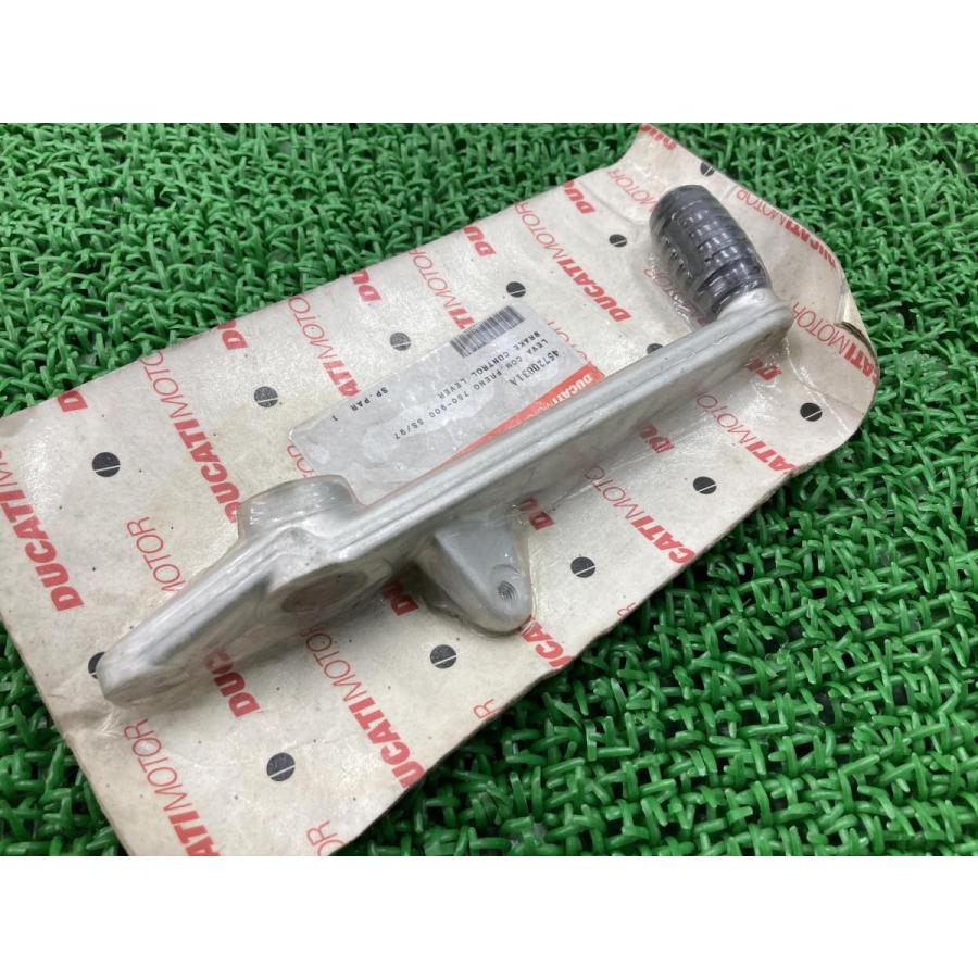 900SS ブレーキペダル 45720031A 在庫有 即納 ドゥカティ 純正 新品