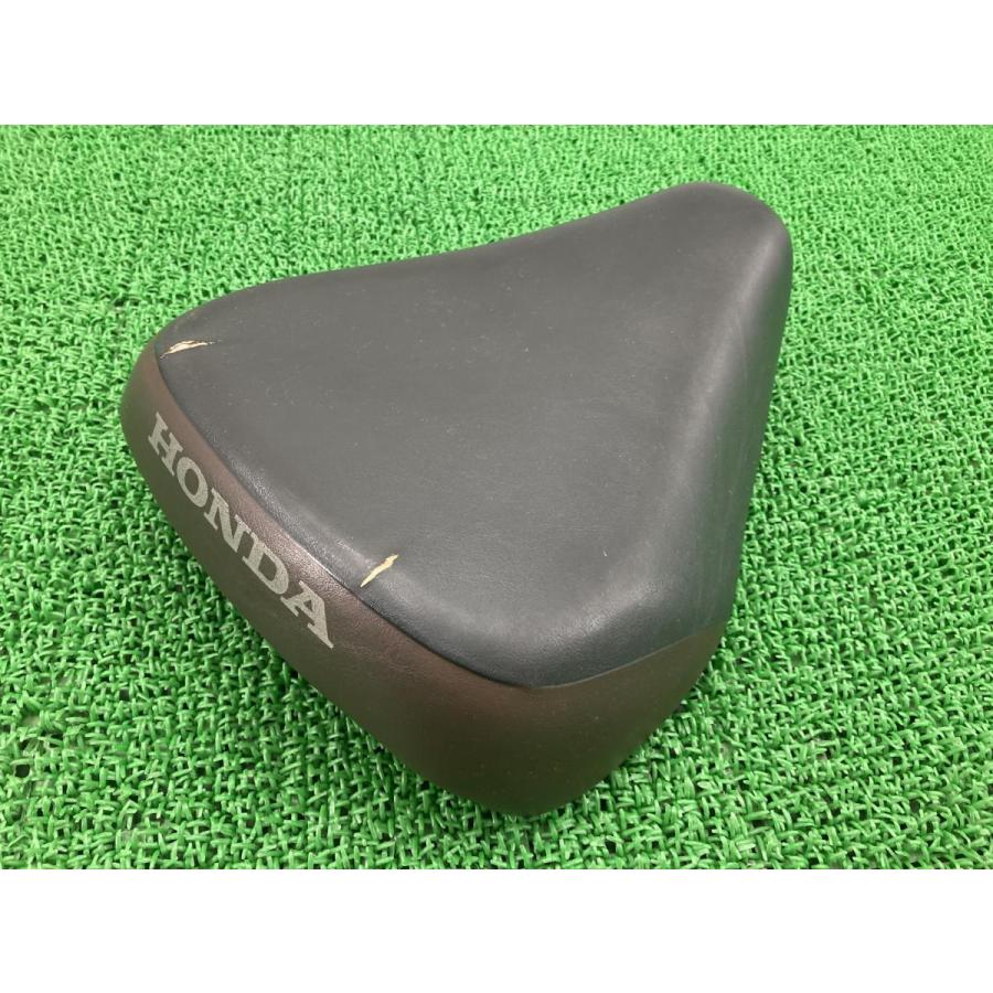 リトルカブ シート ホンダ 純正 中古 バイク 部品 01 修復素材や張替えベースに ノーマルシート 車検 Genuine 2207 ティーエスパーツ 通販 Yahoo ショッピング