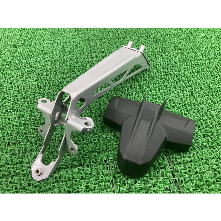 ホンダ CBR250RR リアフェンダー K64 純正 中古 バイク 部品