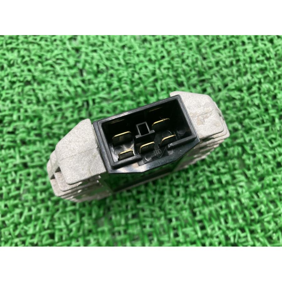 ホンダ（HONDA） リード110 レギュレター 純正 中古 バイク 部品
