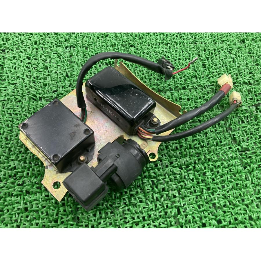 CB400K イグナイター ホンダ 純正 バイク 部品 CDI 教習車 イグニッションセット 激レア 車検 Genuine 【中古】 40 ホンダ（HONDA） CB400K イグナイター 純正 中古 バイク 部品 CDI 教習