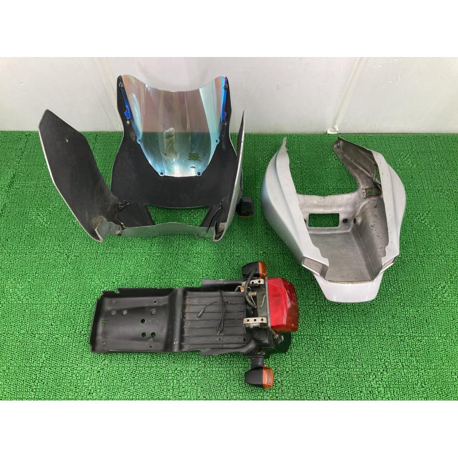 900SS カウルセット 銀 561.1.004.1A 純正 中古 バイク 部品 アッパー