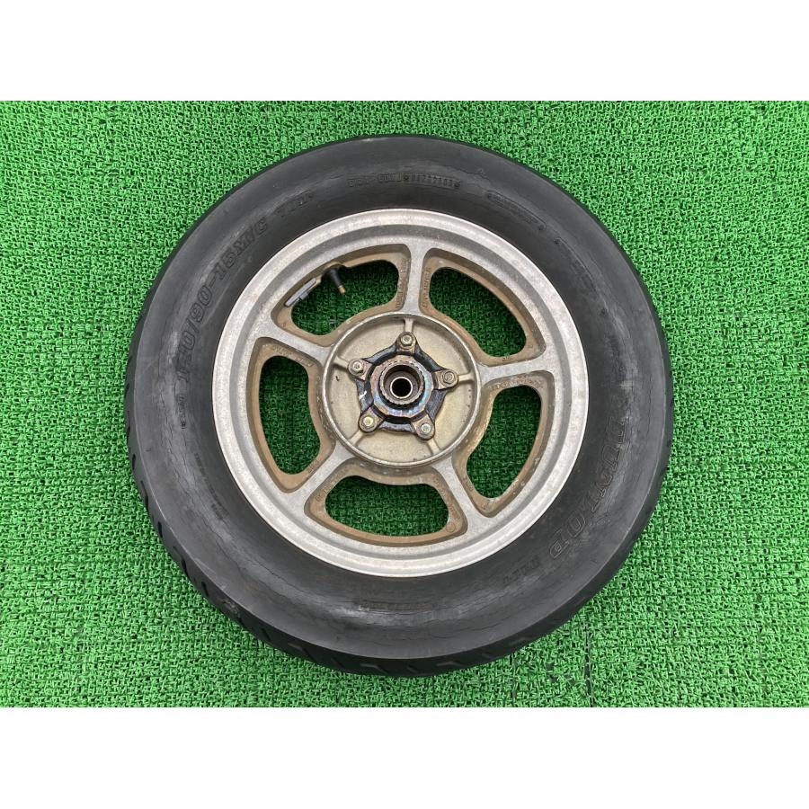 ホンダ（HONDA） シャドウ750 リアホイール 純正 中古 バイク 部品
