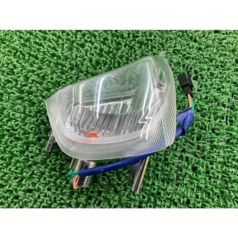 バイタリティー50 フロントウインカー 左 33450-LBD5-E00 在庫有 即納 キムコ 純正 新品 バイク 部品 未使用品 割れ欠け無し 車検 Genuine 89の画像