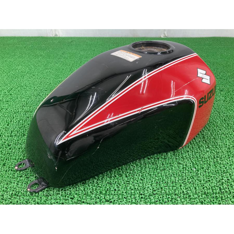 スズキ GSX400インパルス タンク 黒/赤 純正 中古 バイク 部品 スズキ GSX400インパルス タンク 黒/赤 純正 中古 バイク 部品