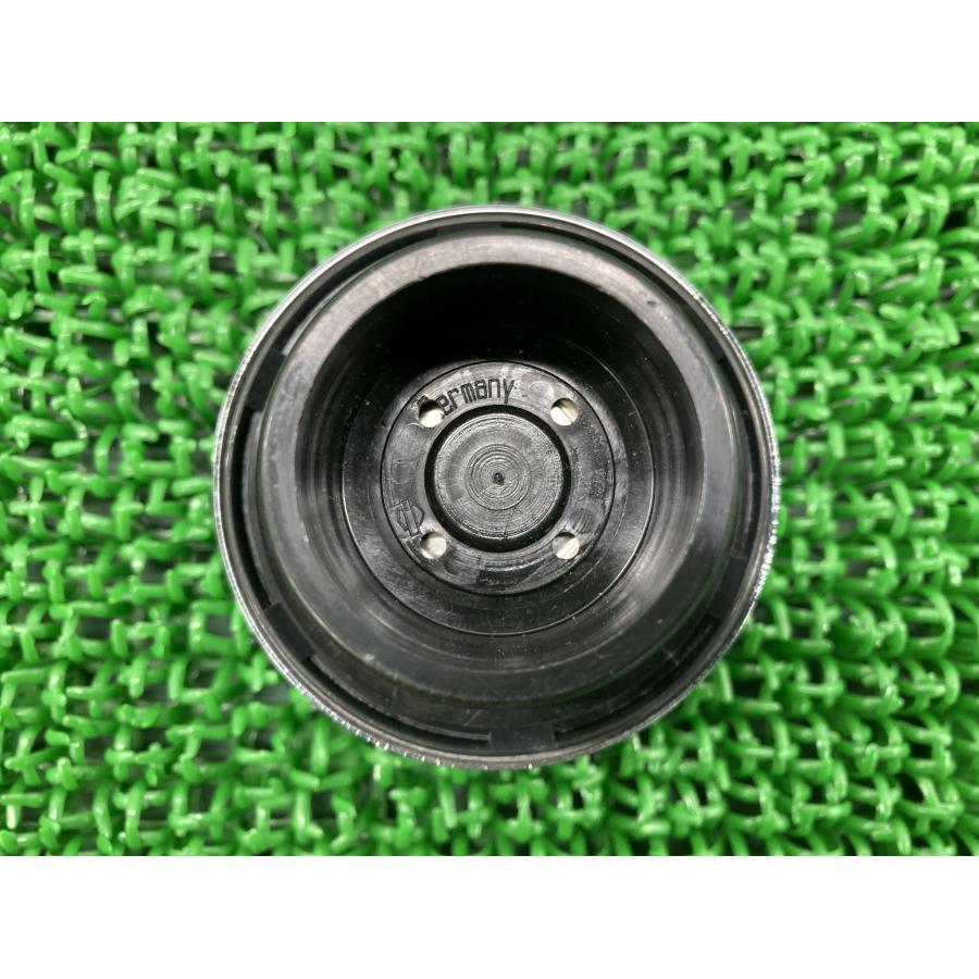 タンクキャップ ハーレー 純正 中古 バイク 部品 コンディション良好