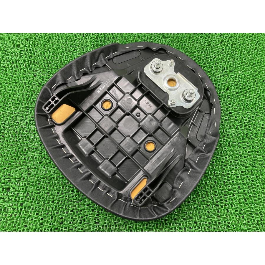 GSX1300Rハヤブサ タンデムシート 15H スズキ 純正 バイク 部品 GX72A 隼 コンディション良好 破れ無し 品薄 車検 Genuine 【中古】 39 スズキ（SUZUKI） GSX1300Rハヤブサ タンデムシート 15H 純正 中古