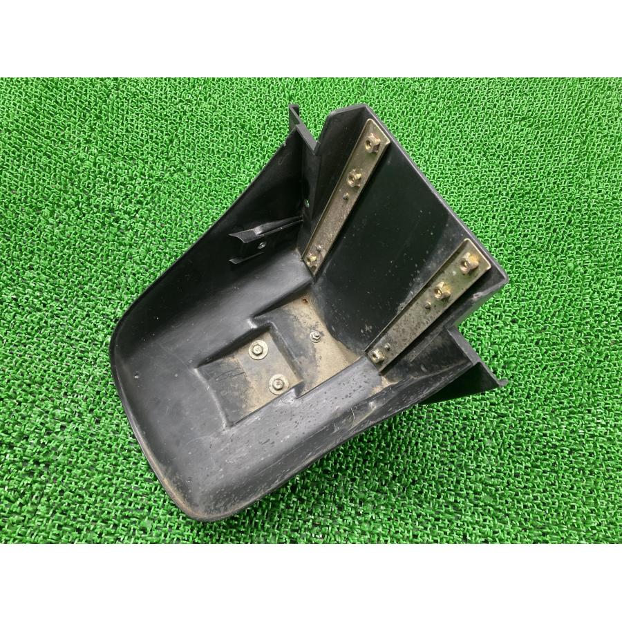 カワサキ（Kawasaki） ゼファー1100 リアフェンダー 35023-1336 純正