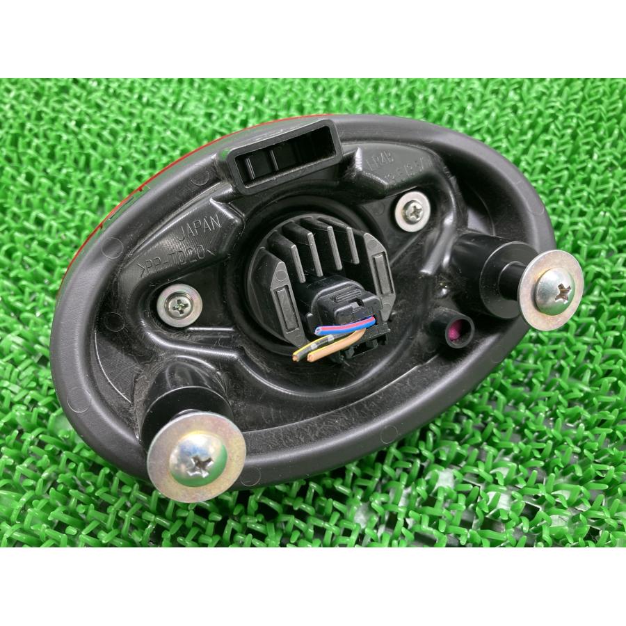 カワサキ Z900RS テールランプ 220-40297 純正 中古 バイク 部品 カワサキ Z900RS テールランプ 220-40297 純正 中古 バイク 部品