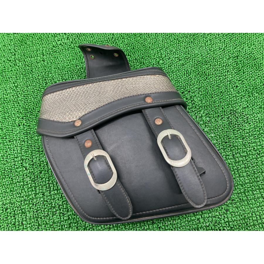 パラダイス製シャドウ サイドバッグ 左 社外 中古 バイク 部品 サドル