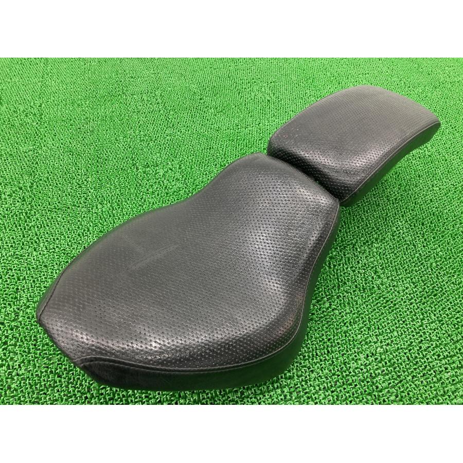 ドラッグスター400 シート 4TR ヤマハ 純正 バイク 部品 VH01J XVS400 DragStar400 ノンスリップシート 破れ無し 【中古】 53 ヤマハ発動機 ドラッグスター400 シート 4TR ヤマハ 純正 中古 バイク
