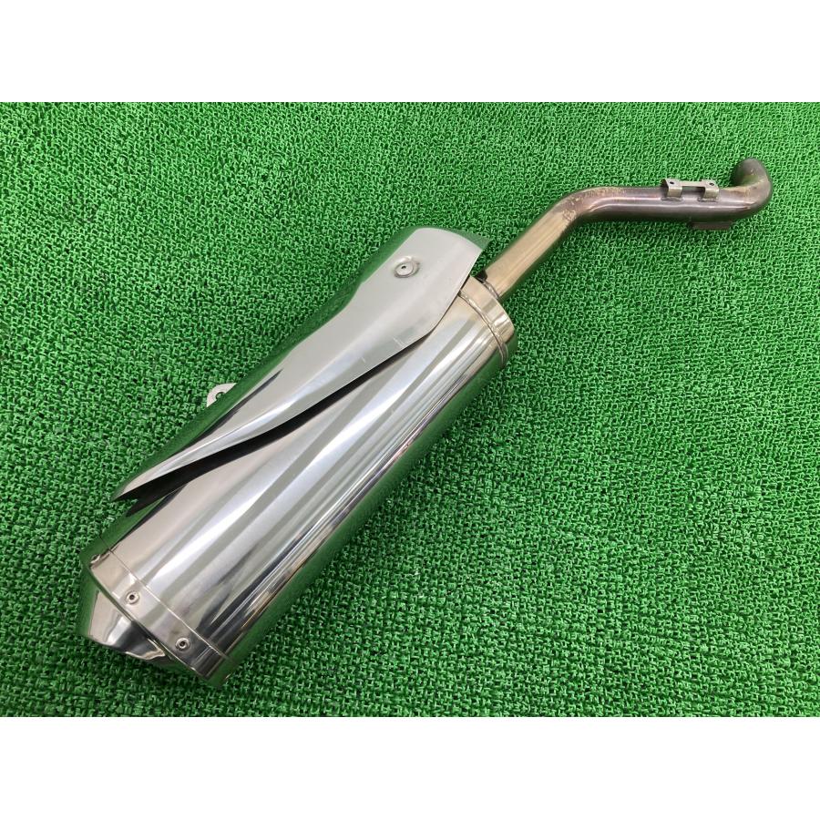タイガー1050 サイレンサーマフラー 2200372 トライアンフ(TRIUMPH) 純正 トライアンフ コケキズ無し 品薄 希少品 【中古】 60 タイガー1050 サイレンサーマフラー 2200372 トライアンフ(TRIUMPH